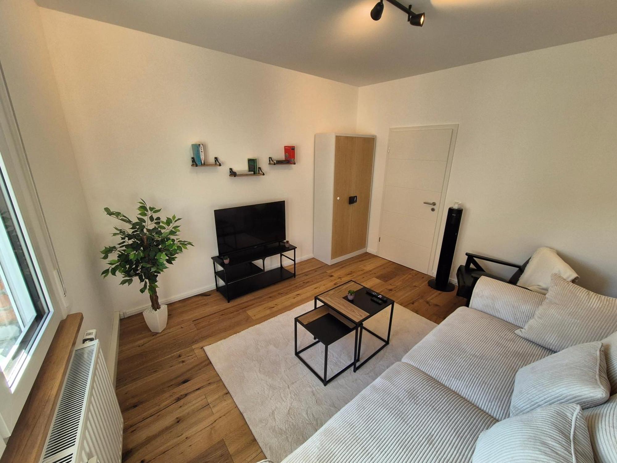 Charmante 2 Zimmer-Wohnung Mit Fahrradstellplaetzen Кобленц Екстер'єр фото